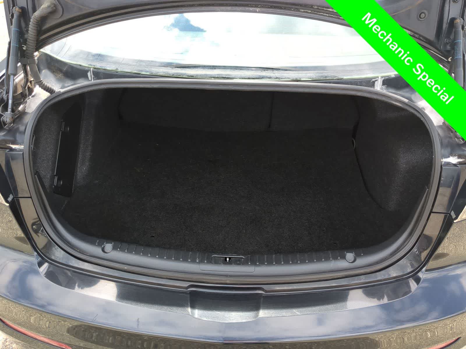 Thumbnail: 2011 Mazda Mazda3 - 30