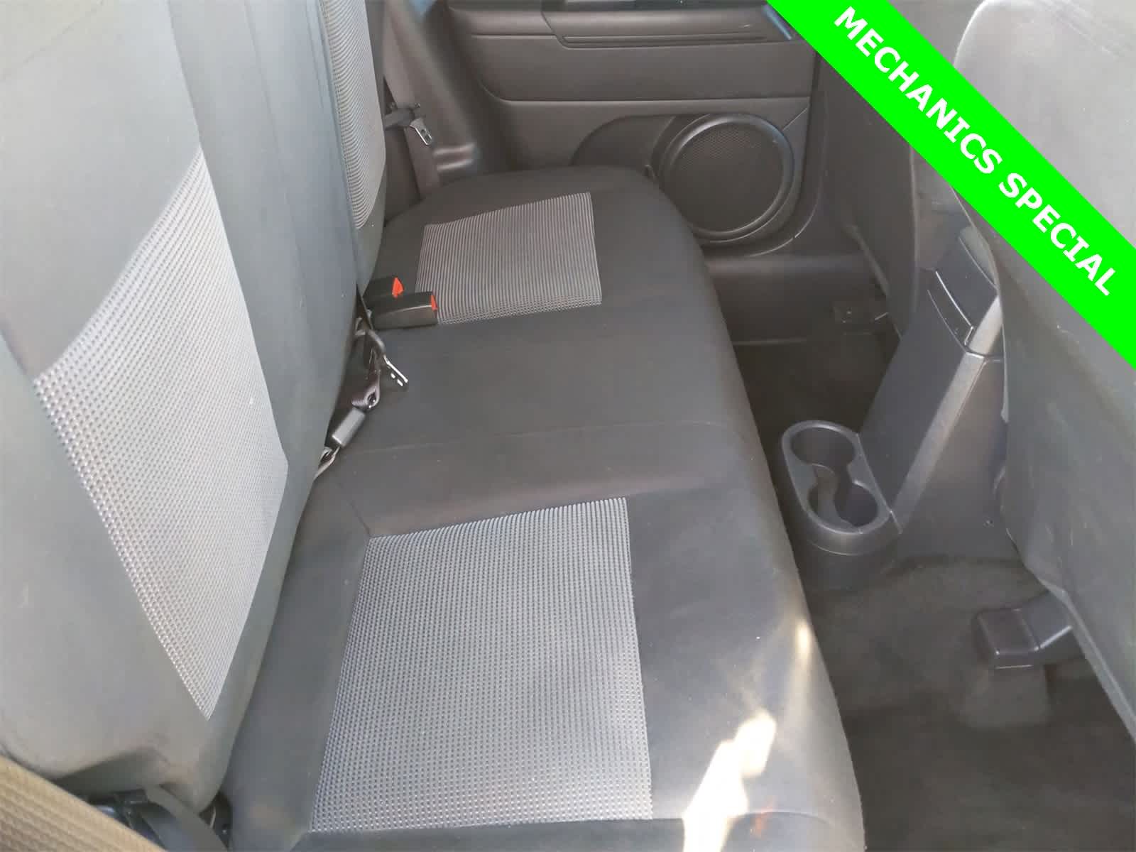 Thumbnail: 2015 Jeep Patriot - 20