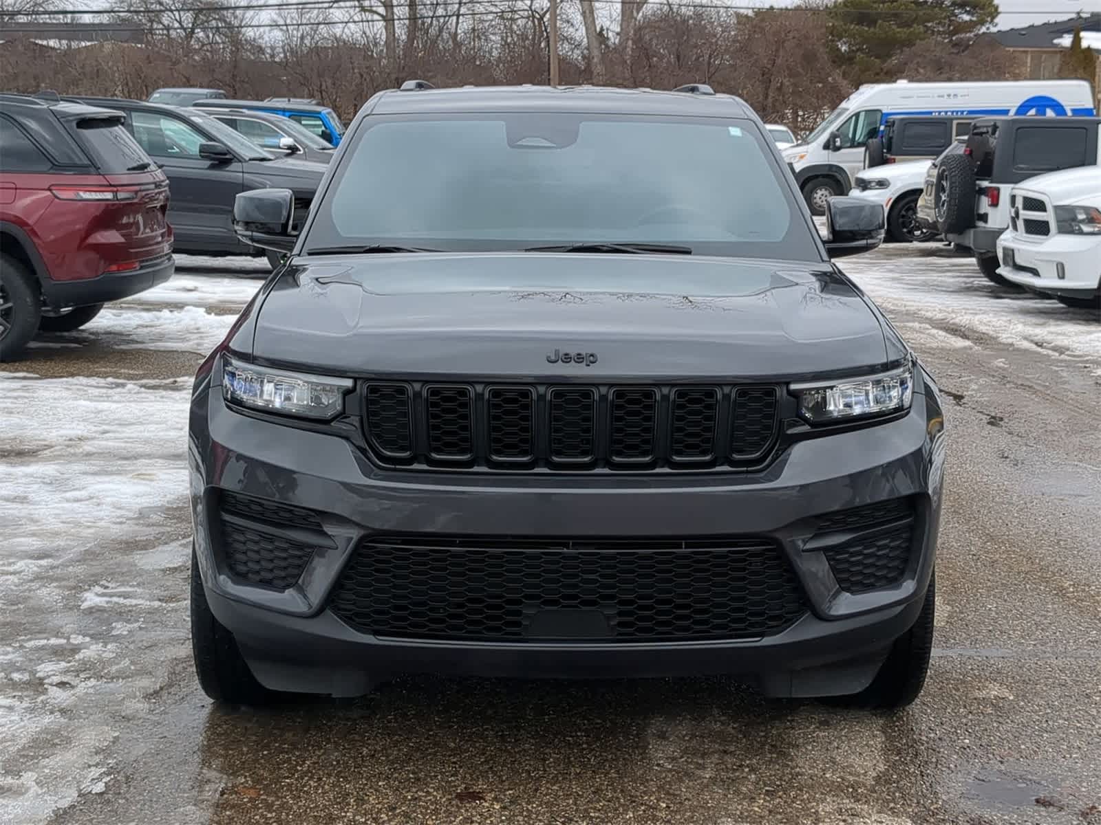 Thumbnail: 2024 Jeep Grand Cherokee - 17