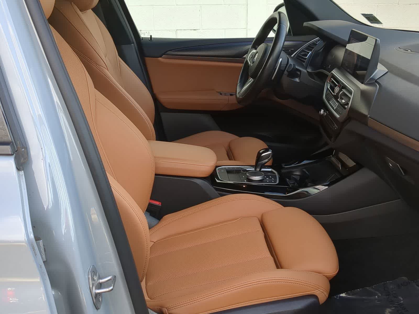 Thumbnail: 2022 BMW X3 - 21