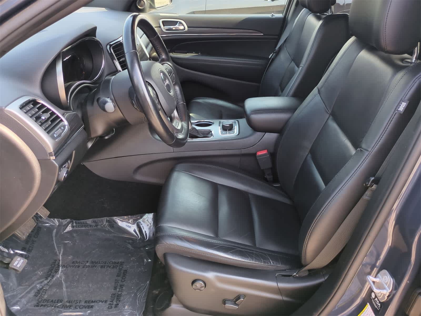 Thumbnail: 2021 Jeep Grand Cherokee - 15