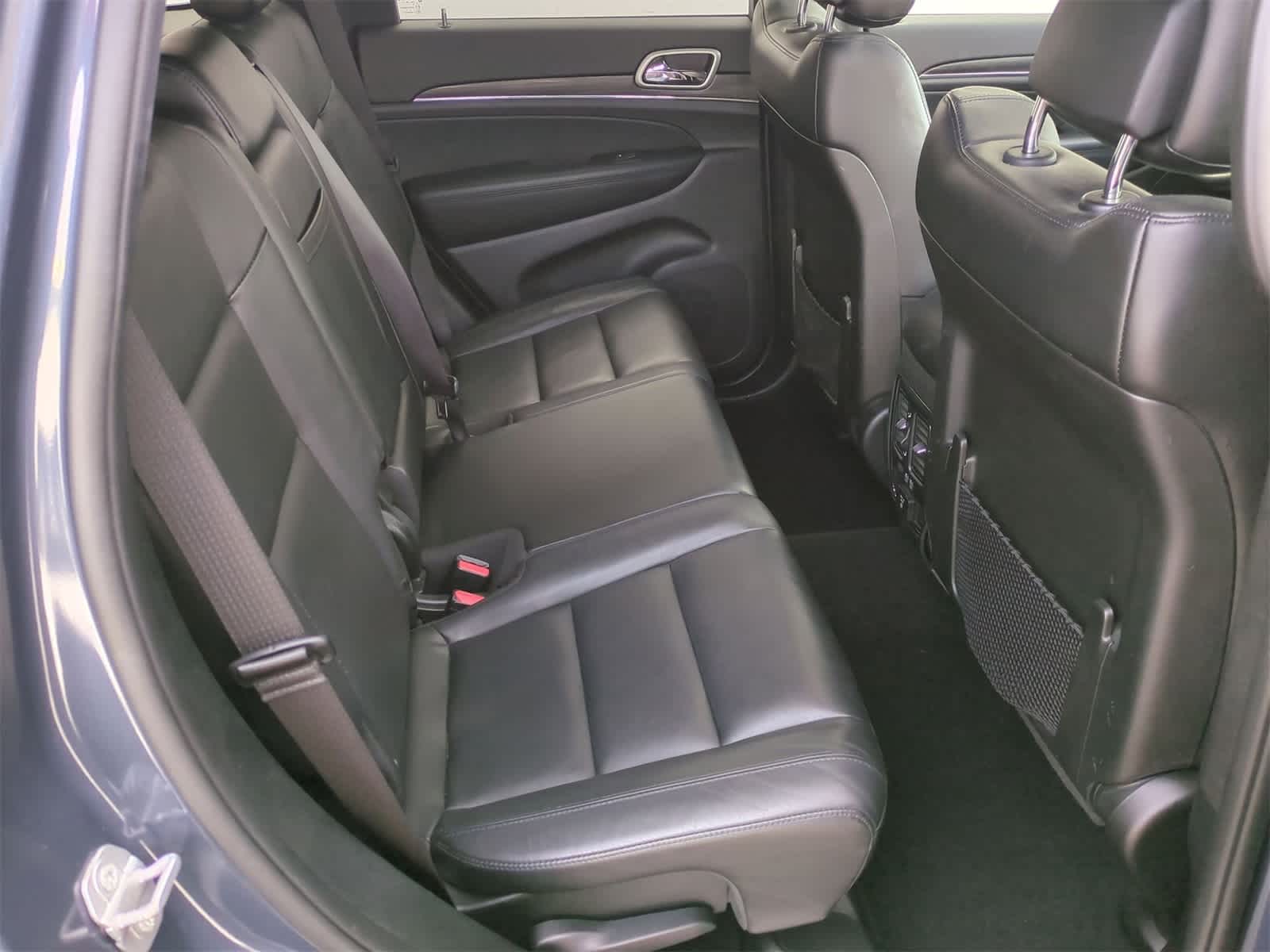 Thumbnail: 2019 Jeep Grand Cherokee - 21