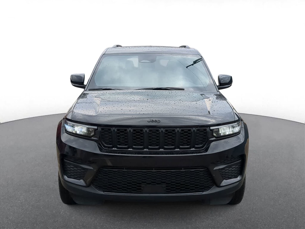 Certified 2023 Jeep Grand Cherokee Altitude SUV