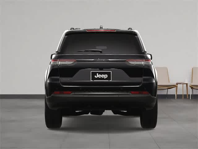 2024 Jeep Grand Cherokee Altitude 10