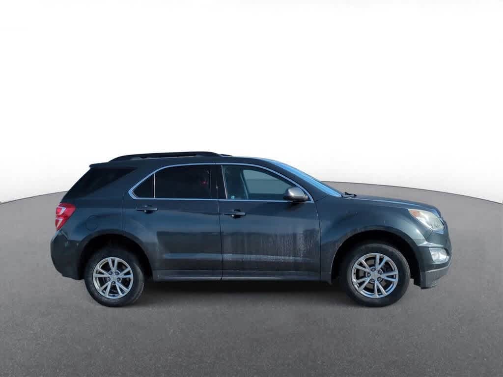 2017 Chevrolet Equinox LT 9