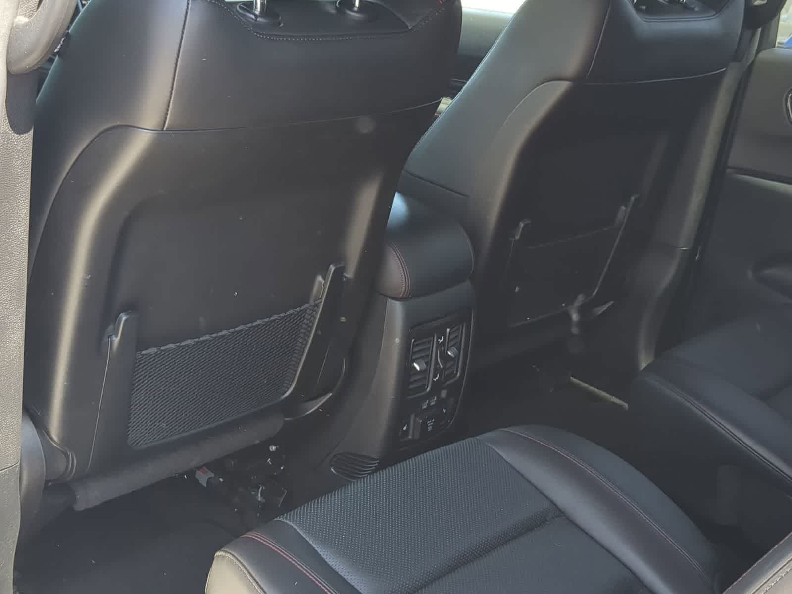 Thumbnail: 2023 Dodge Durango - 18