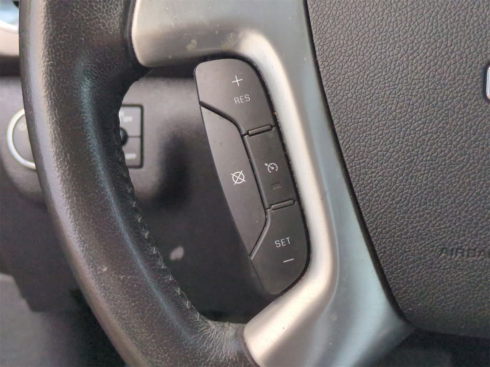 Thumbnail: 2014 GMC Acadia - 22