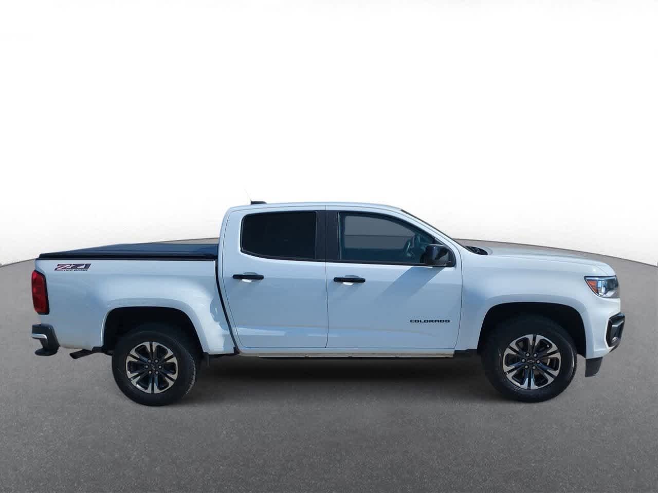 Thumbnail: 2021 Chevrolet Colorado - 9