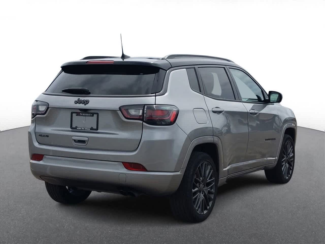 Thumbnail: 2022 Jeep Compass - 8