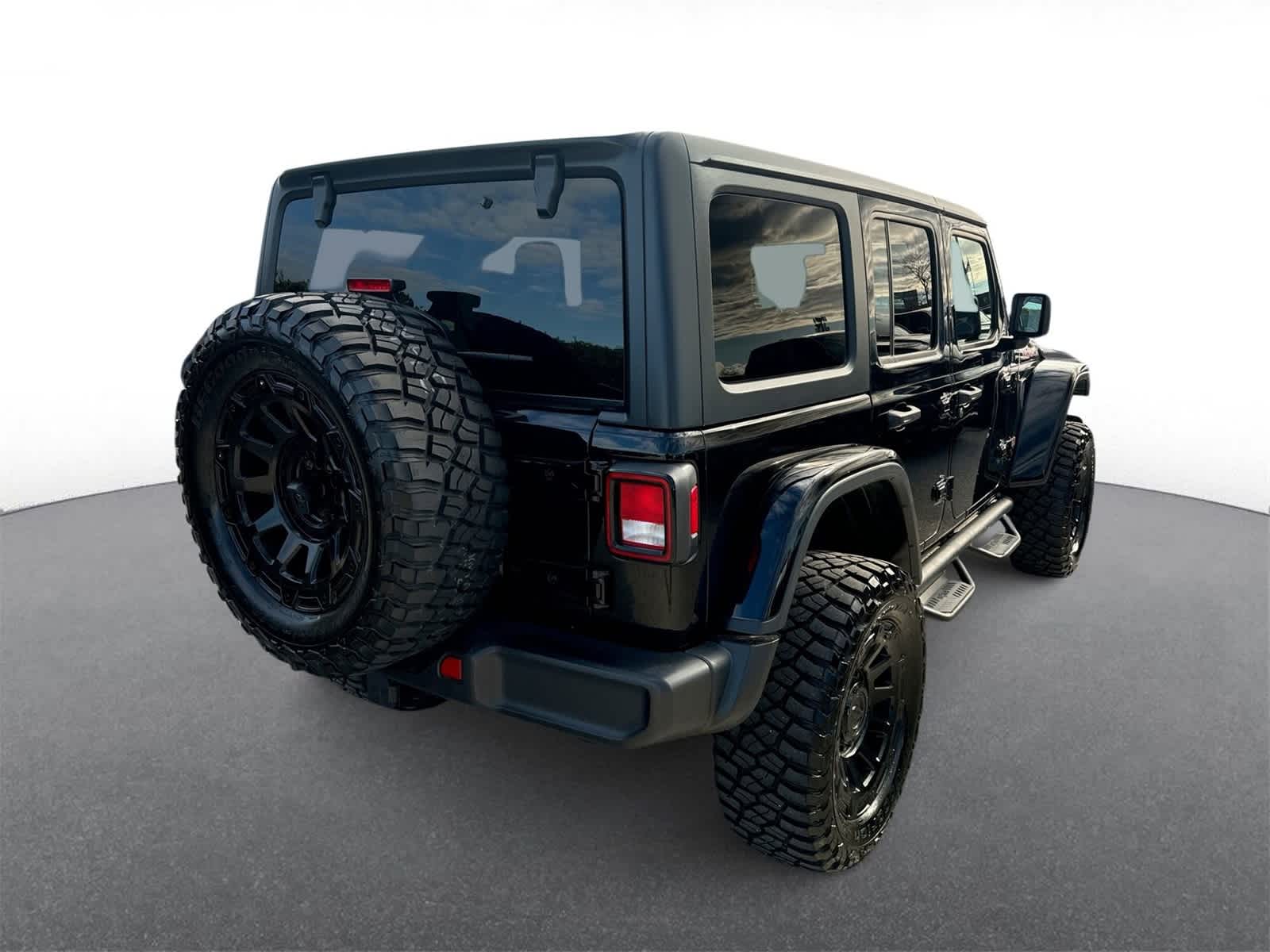Thumbnail: 2021 Jeep Wrangler - 8