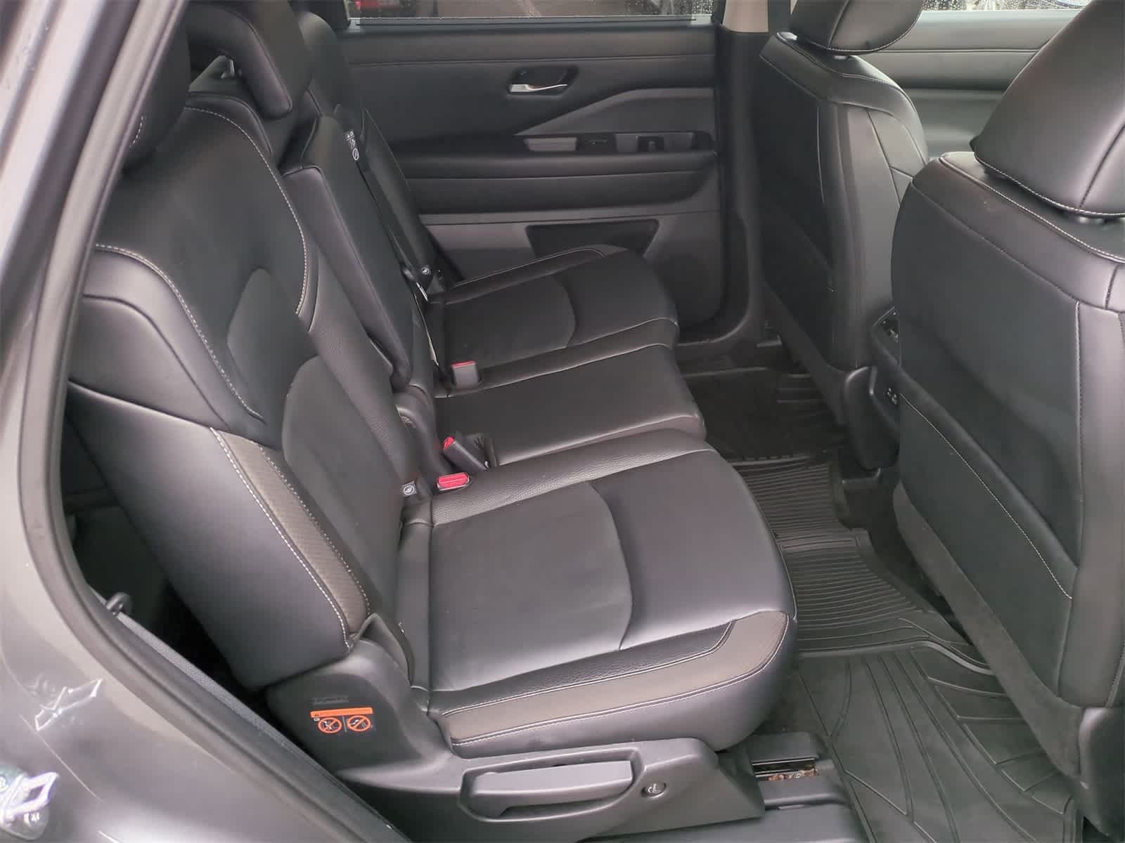 Thumbnail: 2023 Nissan Pathfinder - 19