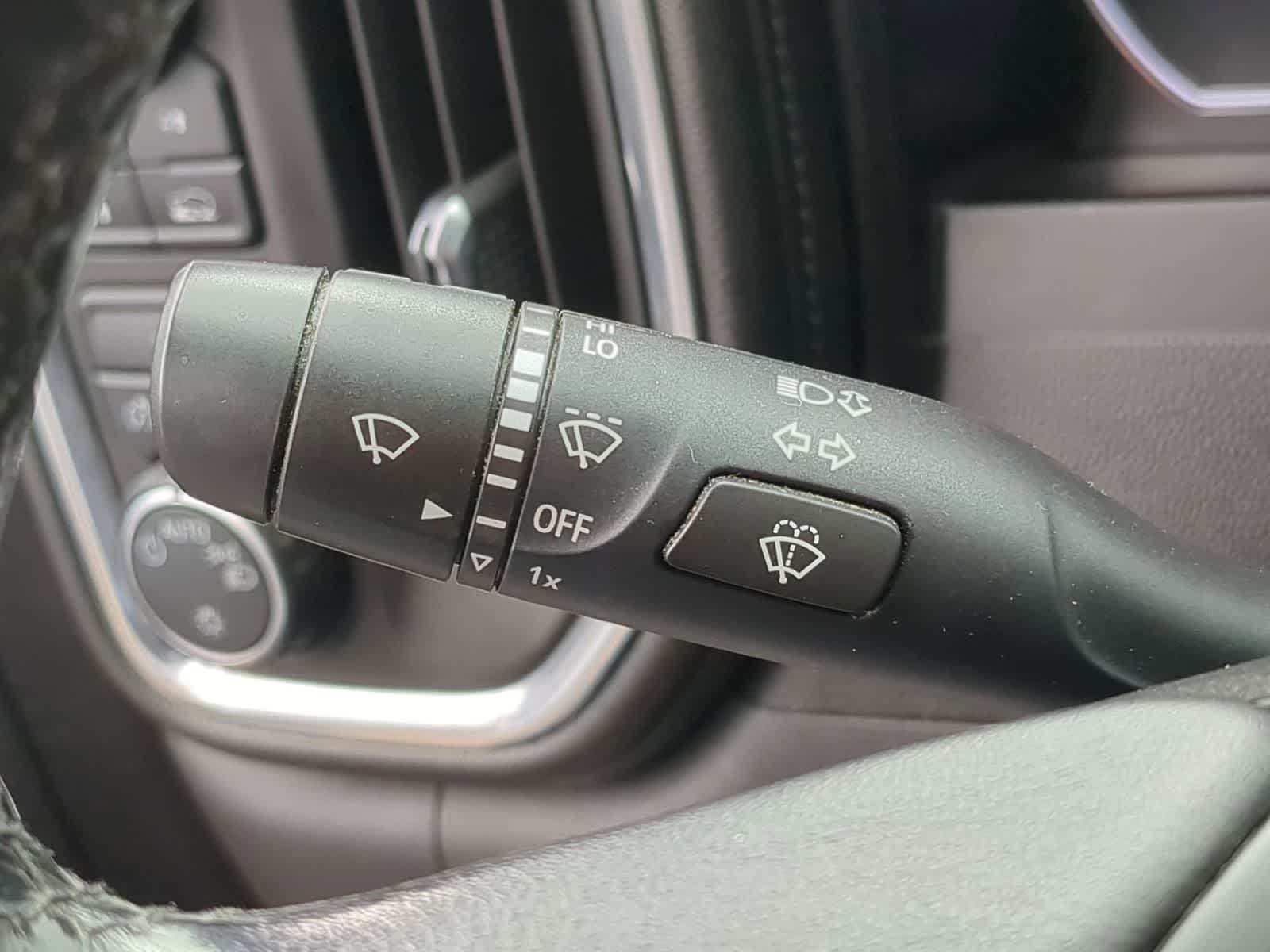 Thumbnail: 2021 Chevrolet Silverado 1500 - 25