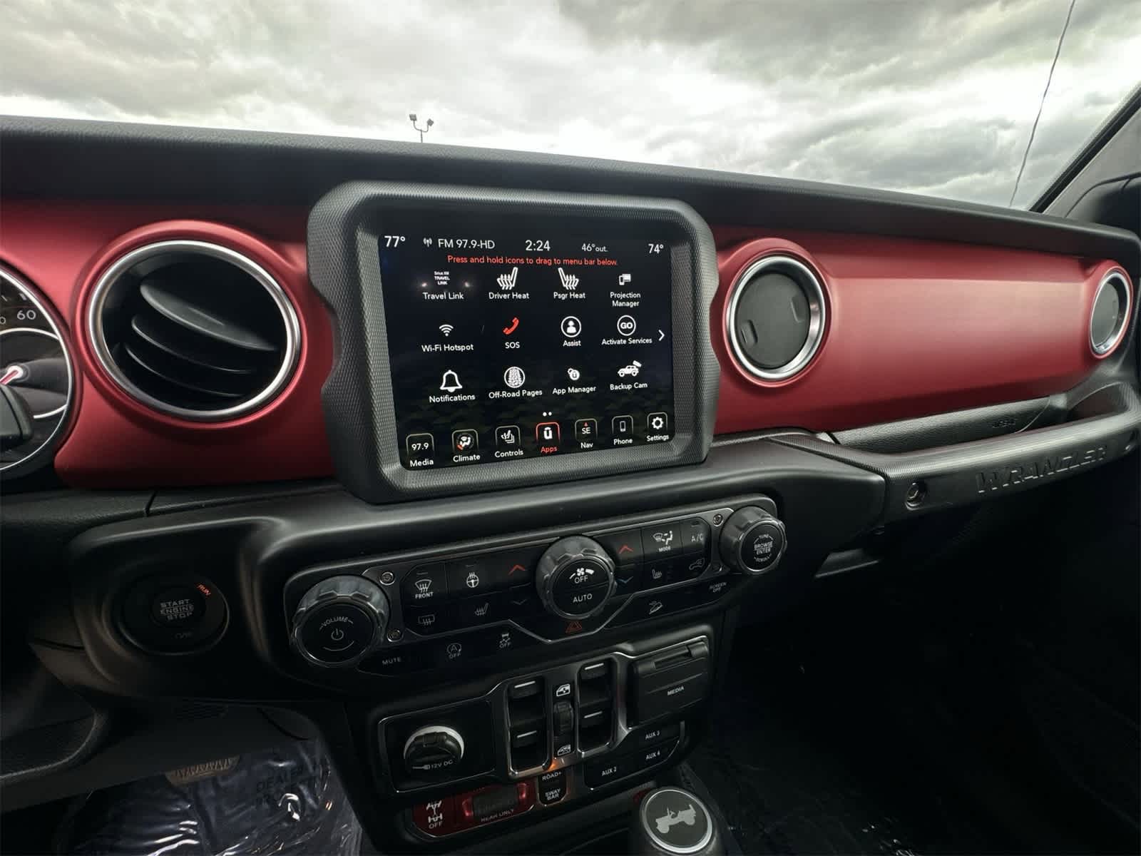 Thumbnail: 2021 Jeep Wrangler - 27