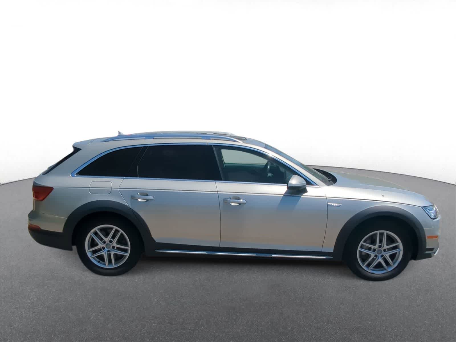 Thumbnail: 2017 Audi Allroad - 9