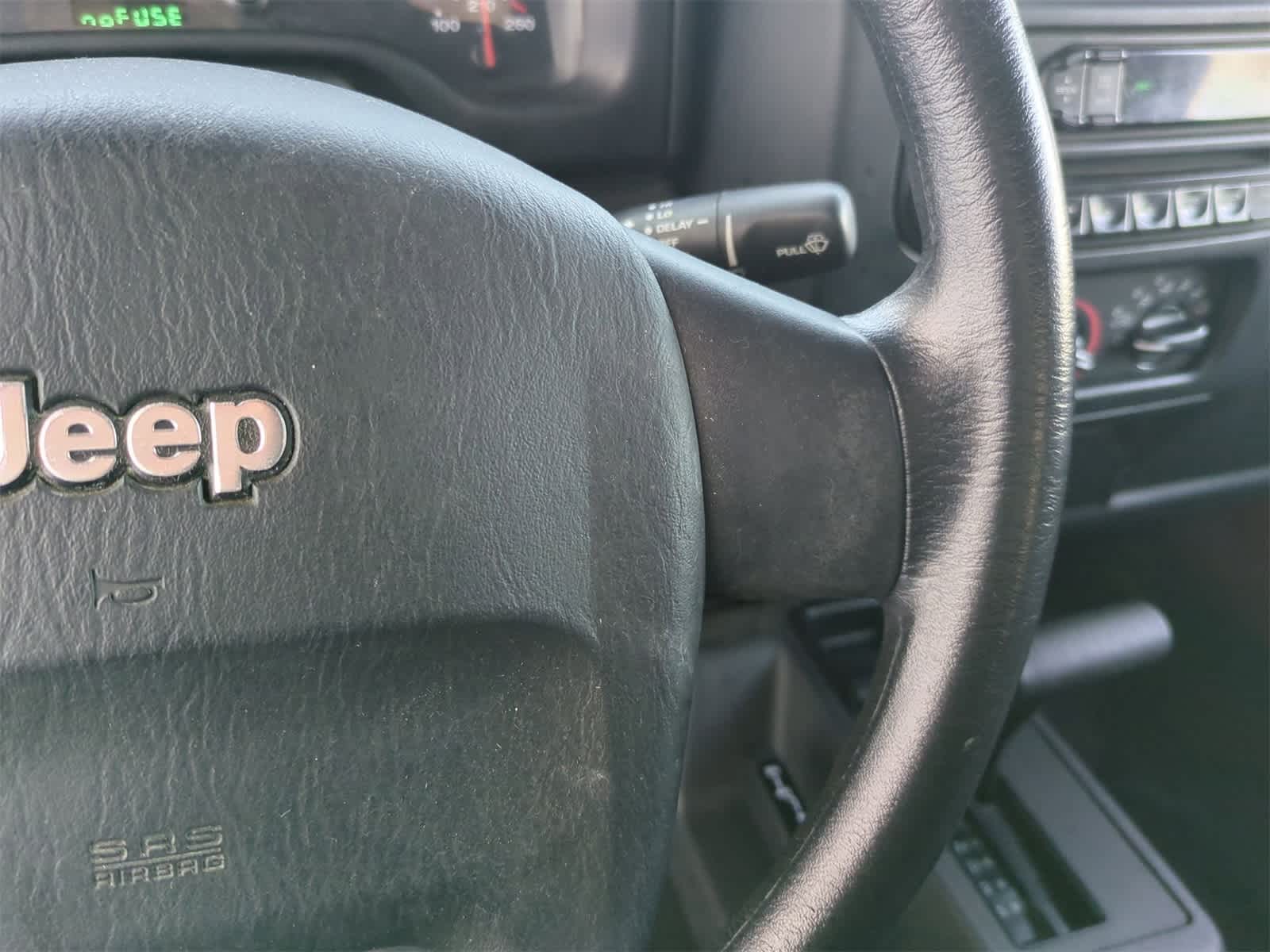 Thumbnail: 2004 Jeep Wrangler - 21