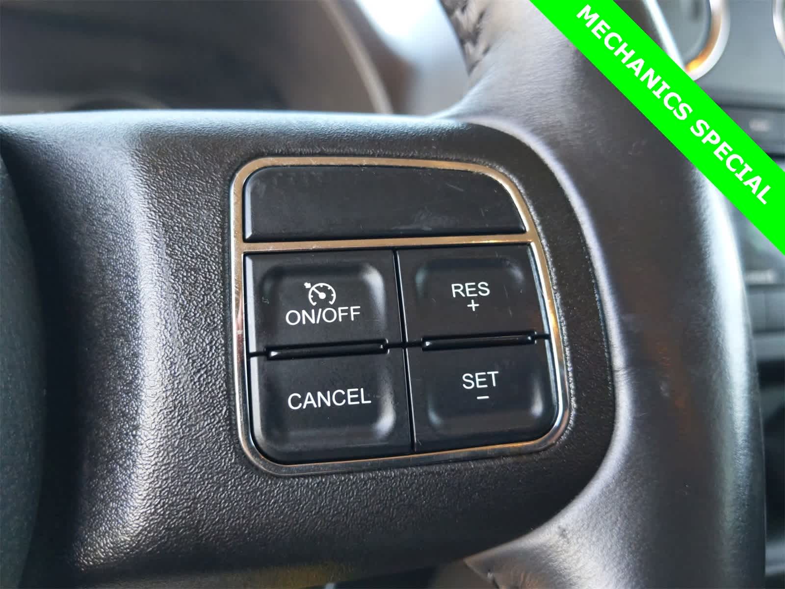 Thumbnail: 2015 Jeep Patriot - 24