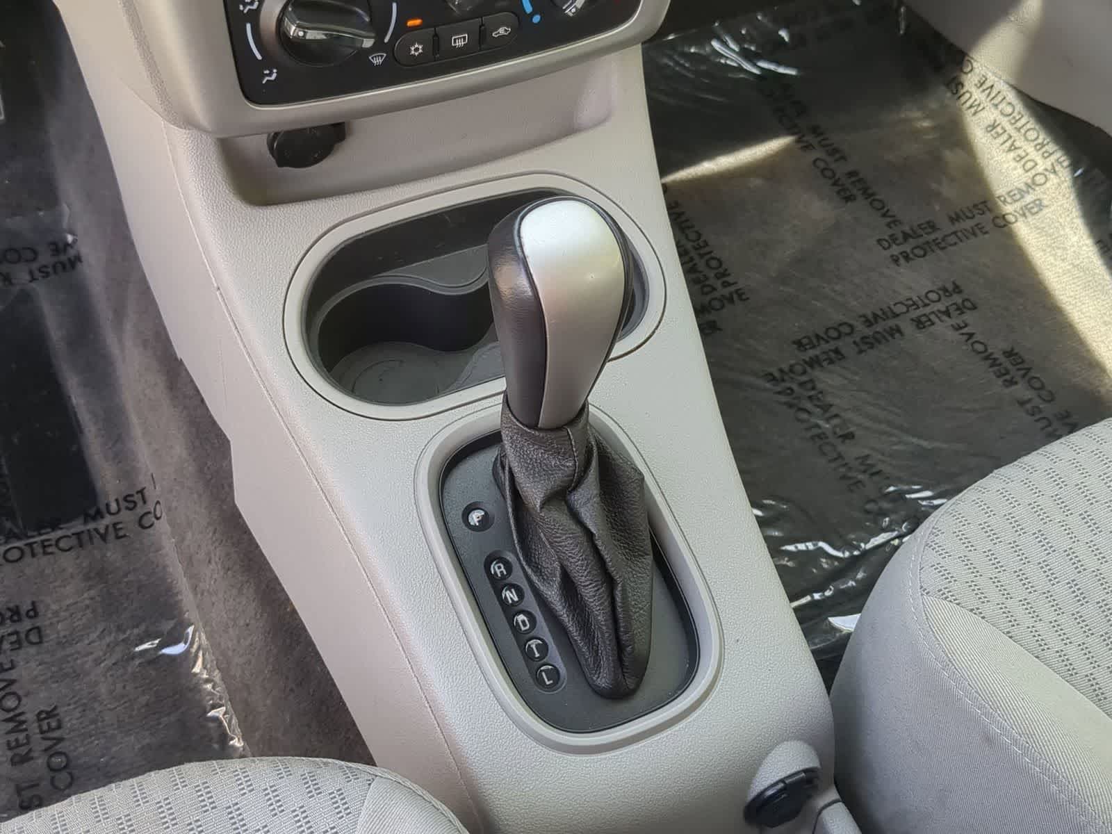 Thumbnail: 2010 Chevrolet Cobalt - 28