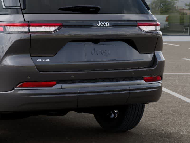 Thumbnail: 2026 Jeep Grand Cherokee - 13