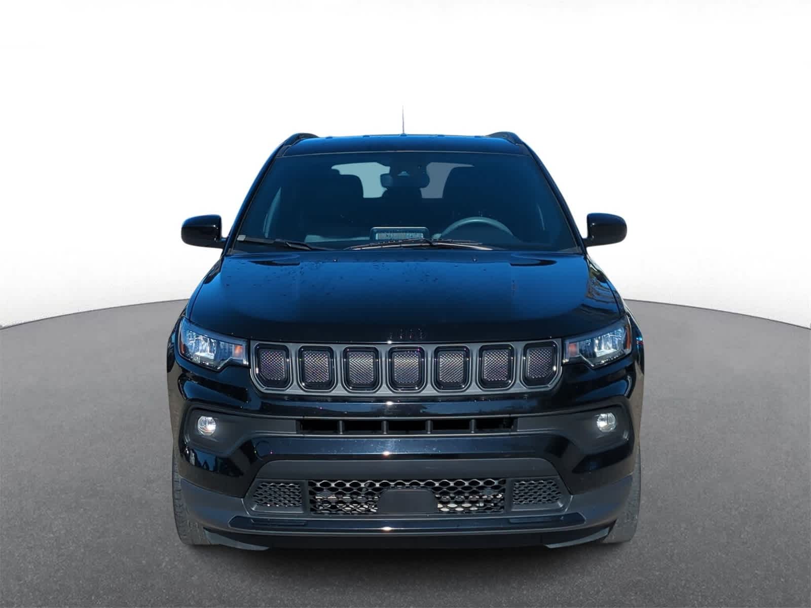 Thumbnail: 2022 Jeep Compass - 3