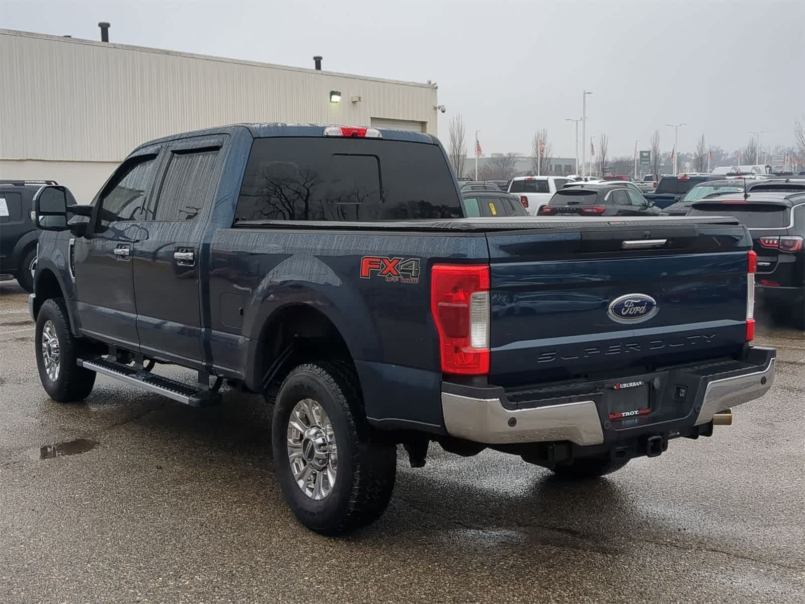 Thumbnail: 2019 Ford Econoline - 12