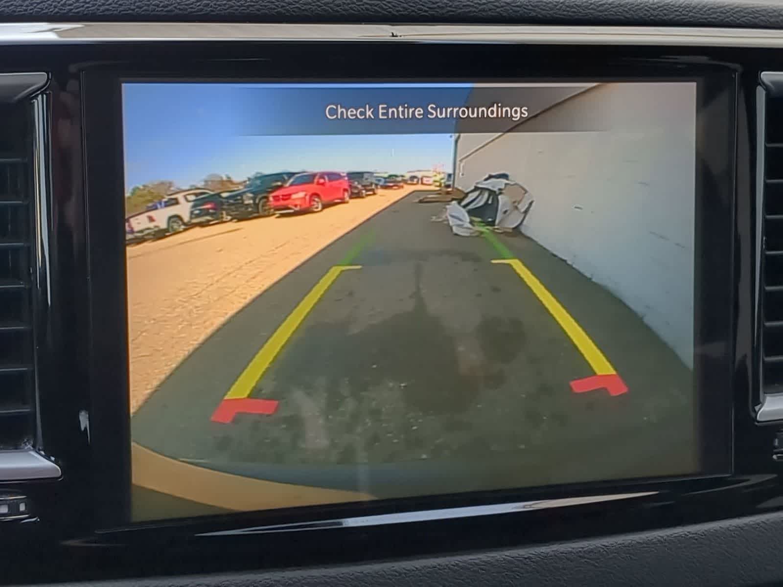 Thumbnail: 2025 Chrysler Voyager - 28