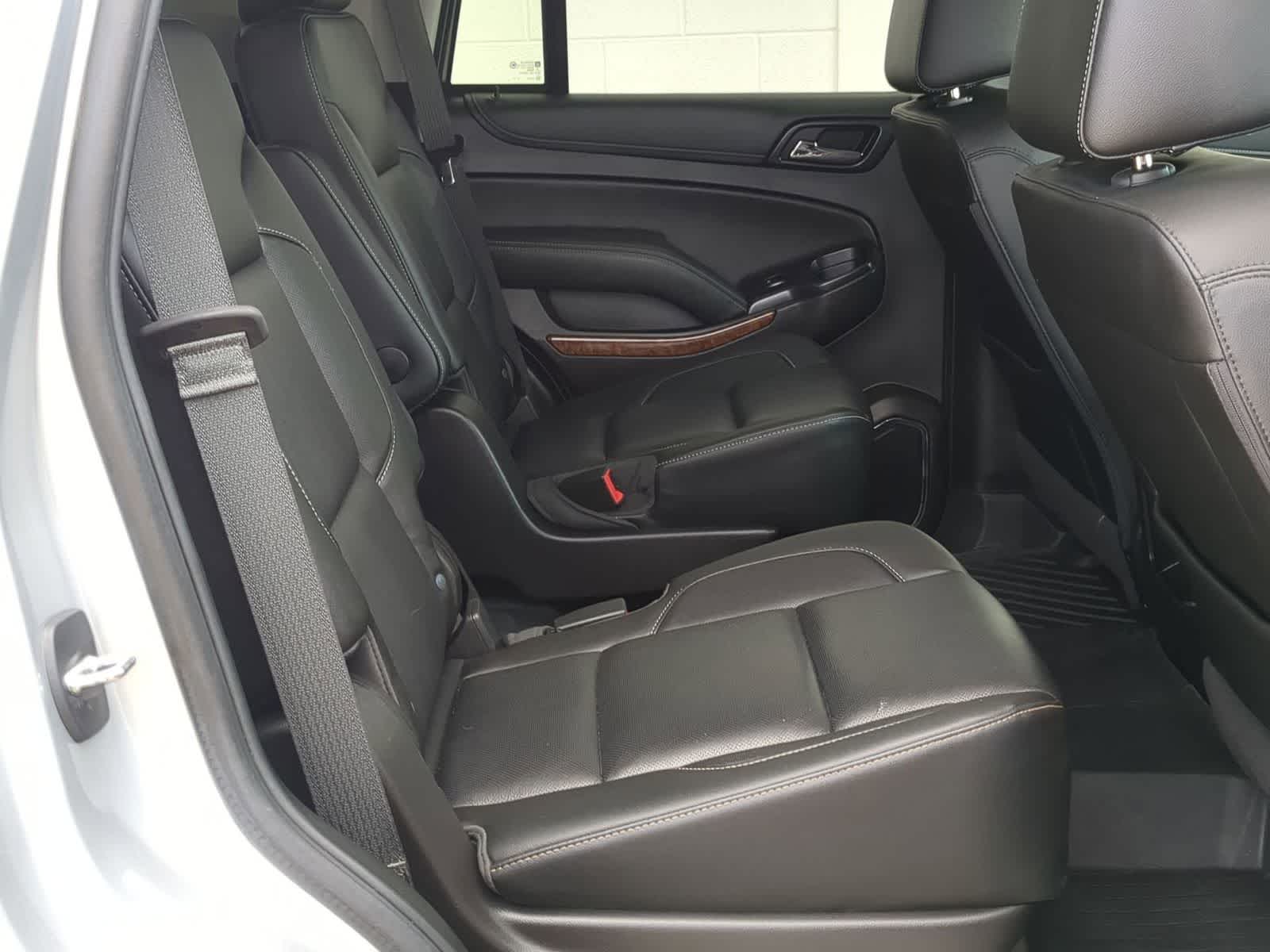 Thumbnail: 2020 Chevrolet Tahoe - 20