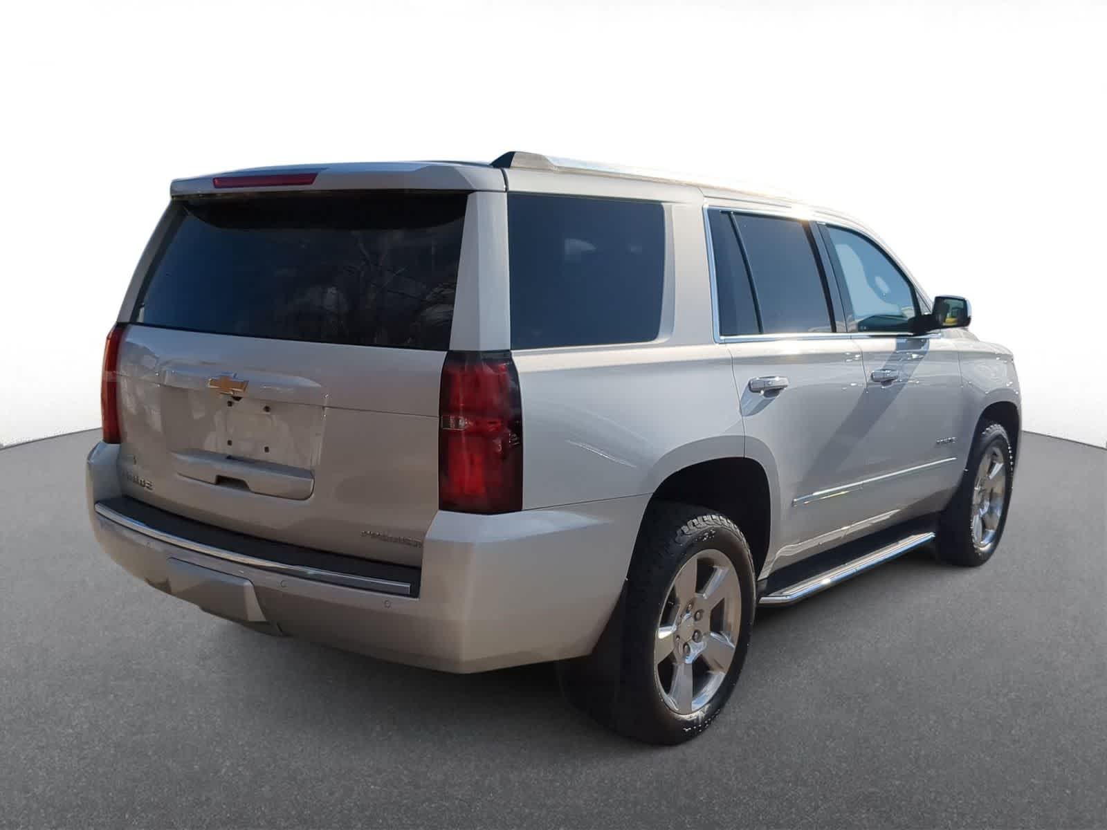 Thumbnail: 2020 Chevrolet Tahoe - 8