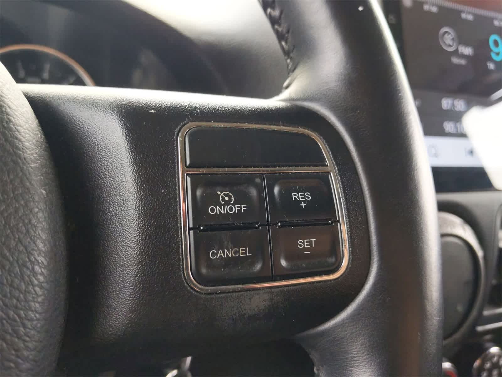 Thumbnail: 2014 Jeep Wrangler - 22