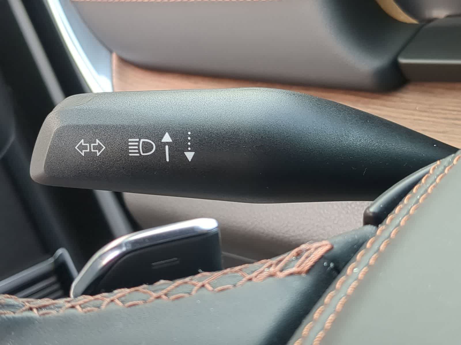 Thumbnail: 2024 Jeep Grand Cherokee L - 35