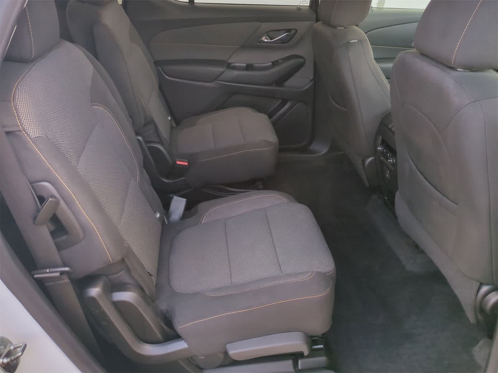 Thumbnail: 2020 Chevrolet Traverse - 20