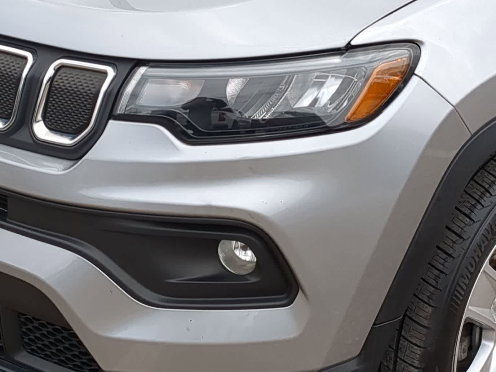 Thumbnail: 2022 Jeep Compass - 11