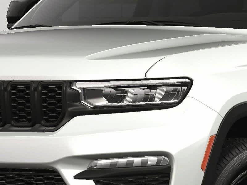 Thumbnail: 2025 Jeep Grand Cherokee - 13