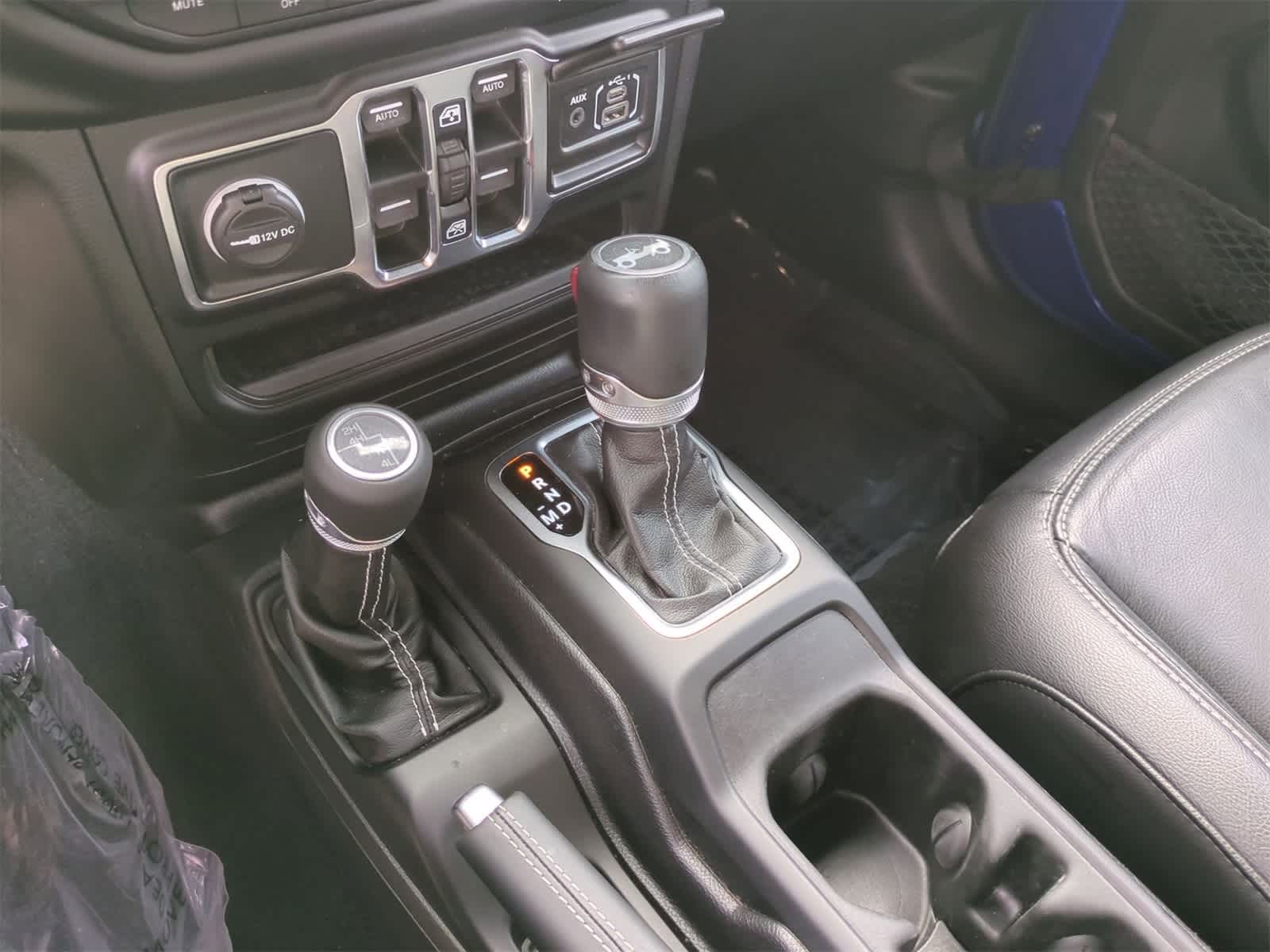 Thumbnail: 2019 Jeep Wrangler - 31
