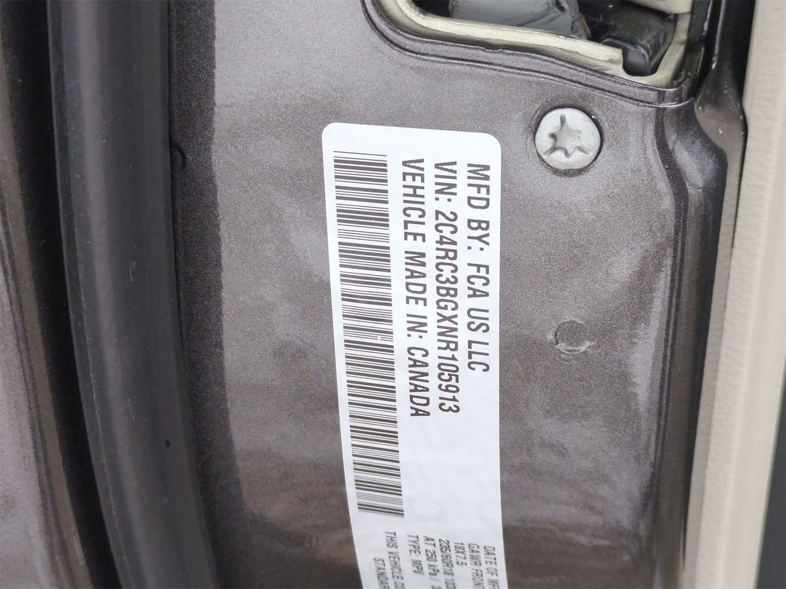 Thumbnail: 2022 Chrysler Pacifica - 35