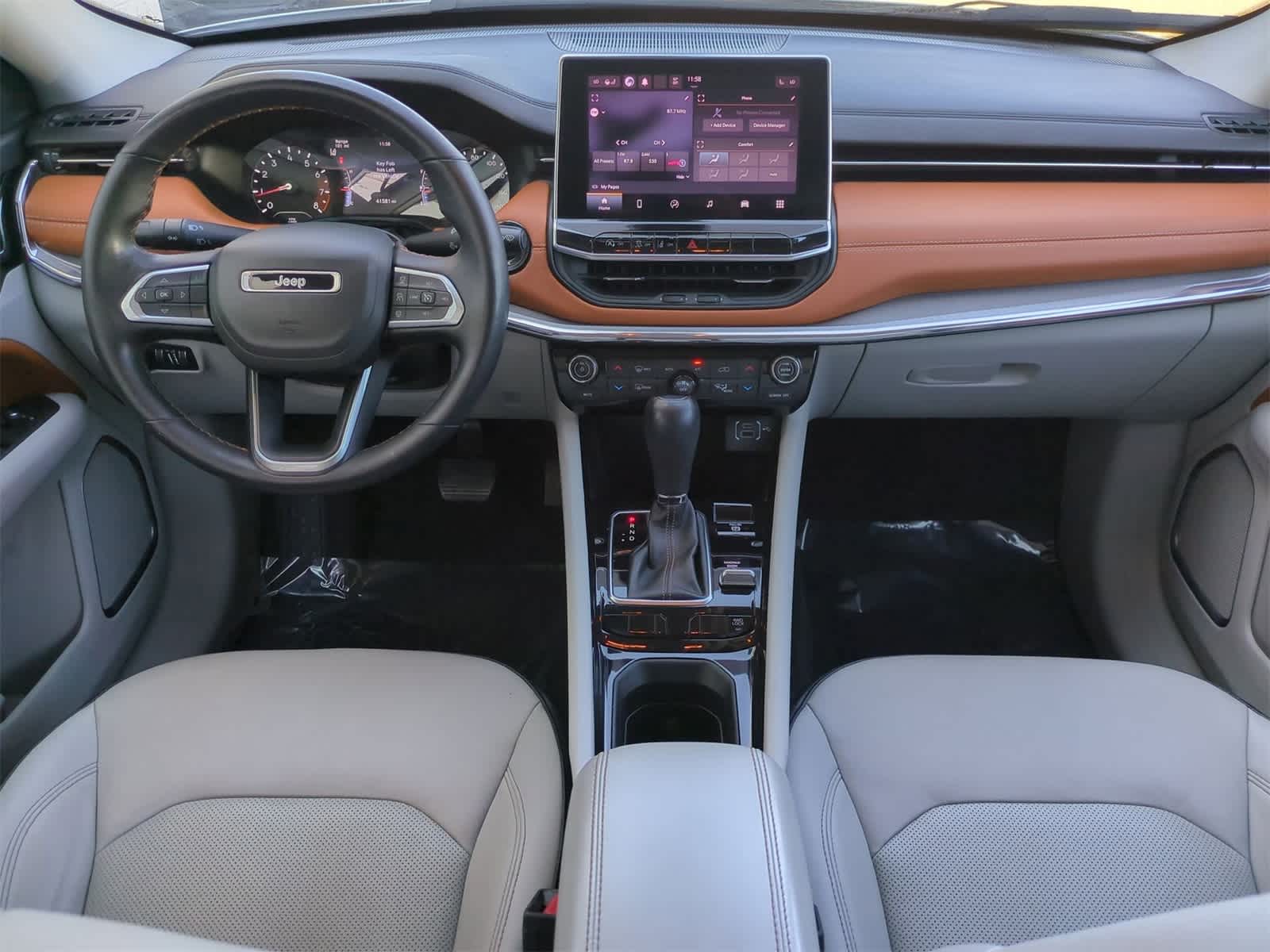 Thumbnail: 2022 Jeep Compass - 15