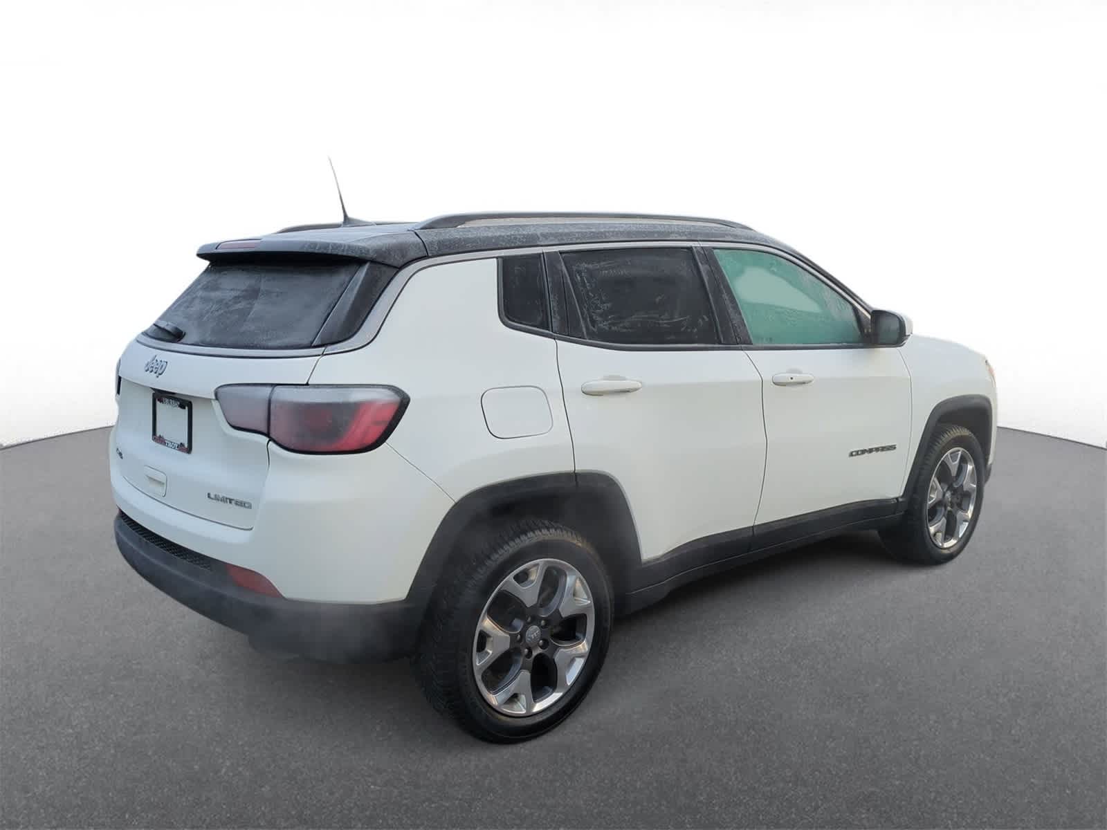 Thumbnail: 2018 Jeep Compass - 8