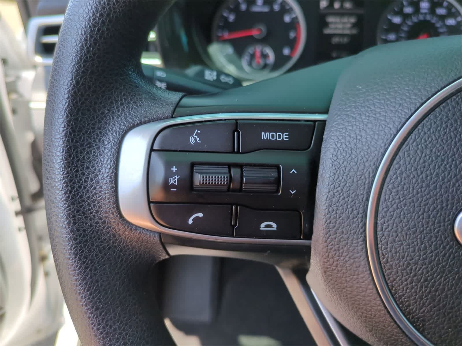 Thumbnail: 2021 Kia K5 - 21