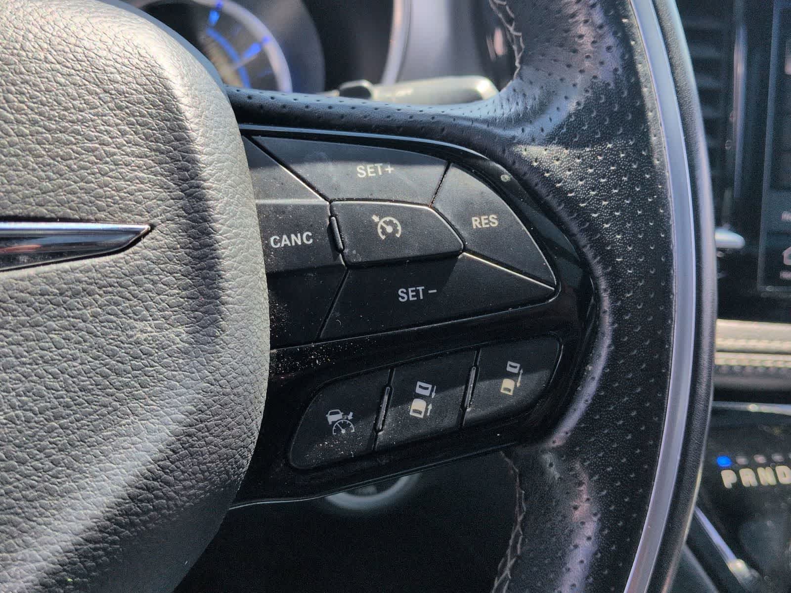 Thumbnail: 2021 Chrysler Pacifica - 27