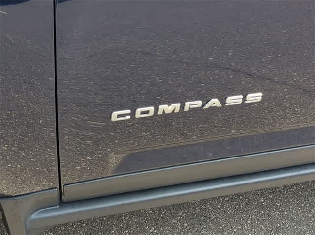 Thumbnail: 2017 Jeep Compass - 13