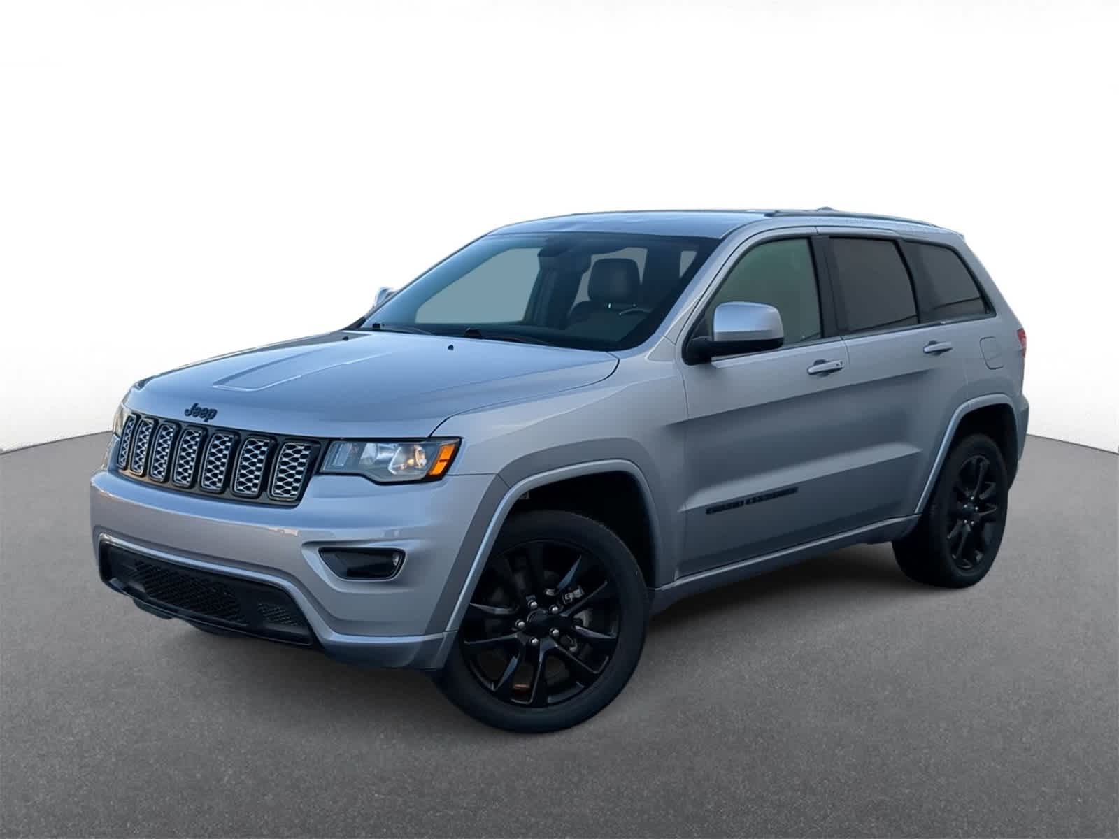 Thumbnail: 2020 Jeep Grand Cherokee - 1
