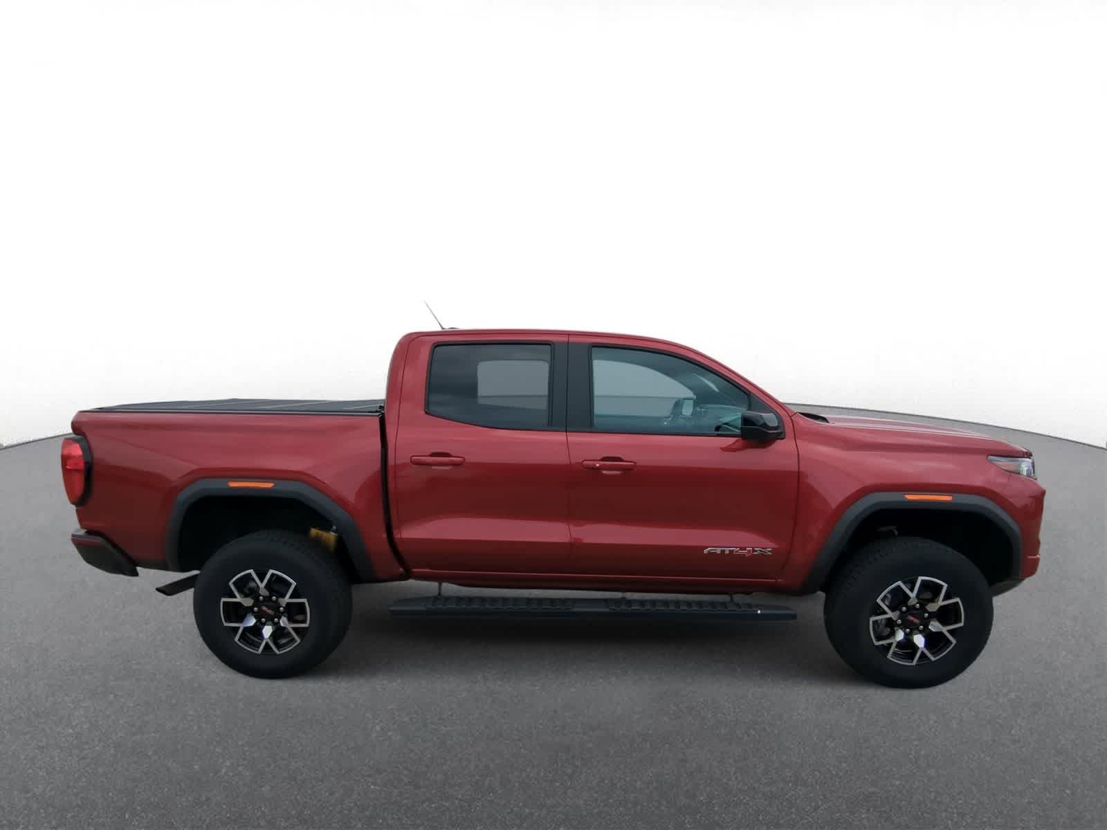 Thumbnail: 2023 GMC Canyon - 9