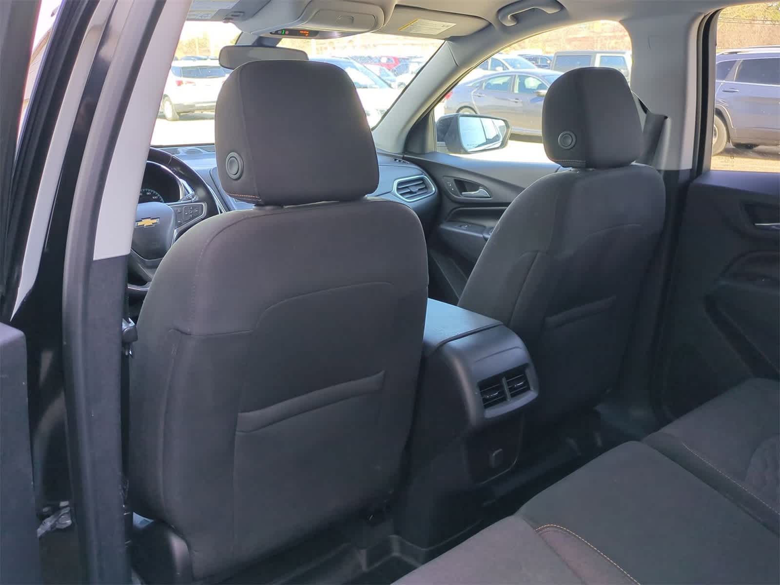 Thumbnail: 2018 Chevrolet Equinox - 16