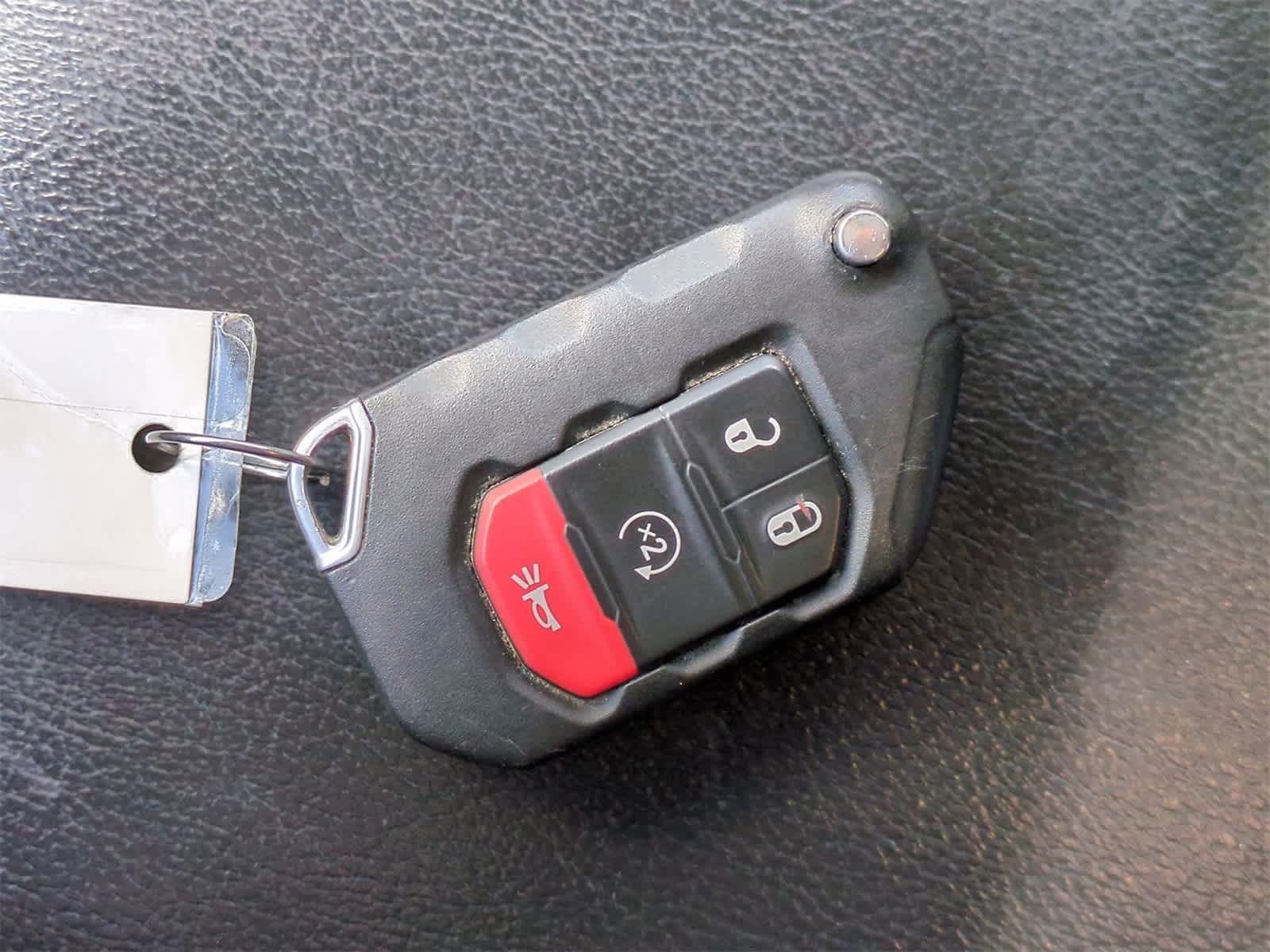 Thumbnail: 2021 Jeep Wrangler - 32