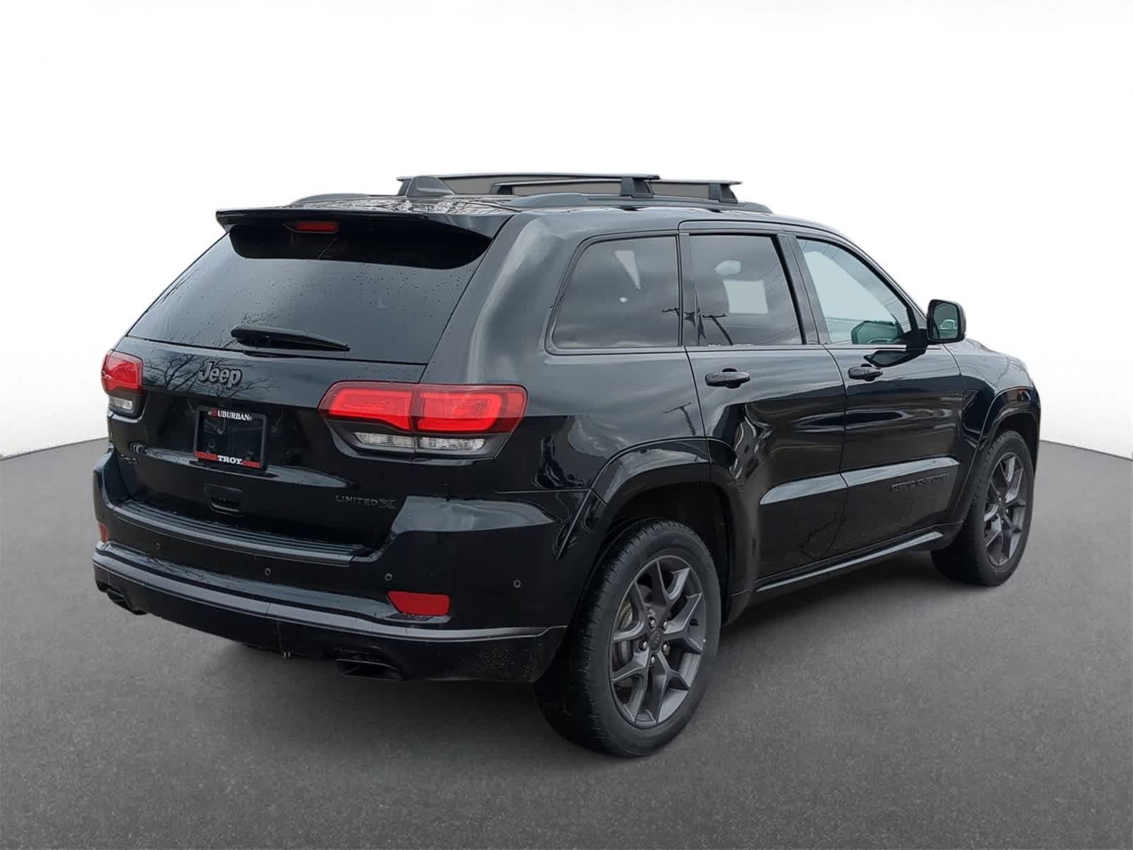 Thumbnail: 2020 Jeep Grand Cherokee - 8