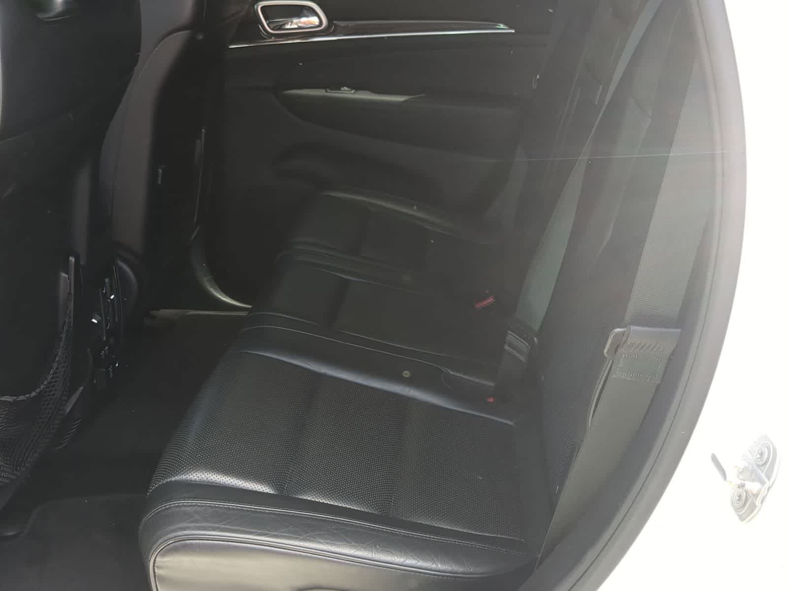 Thumbnail: 2016 Jeep Grand Cherokee - 19