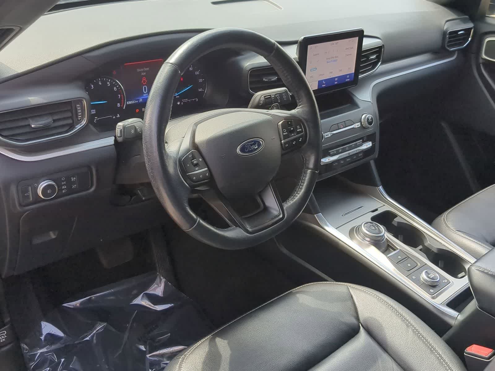Thumbnail: 2020 Ford Explorer - 10