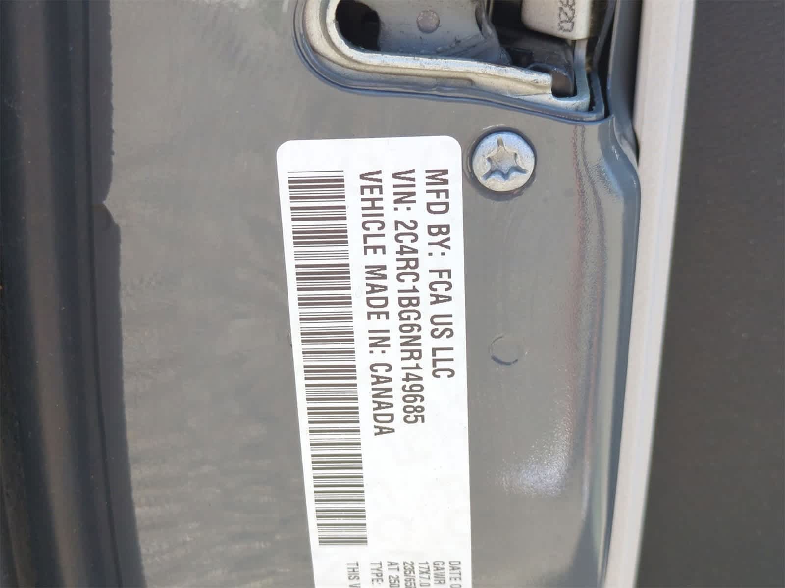 2022 Chrysler Pacifica Touring L 30
