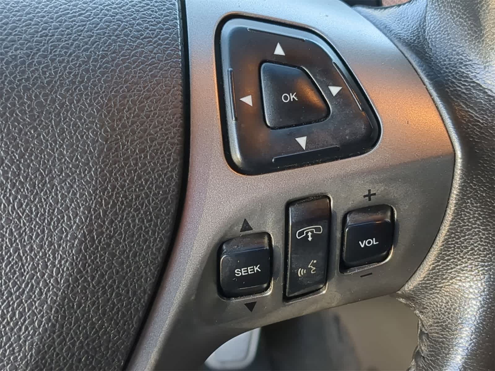 Thumbnail: 2016 Ford Taurus - 31