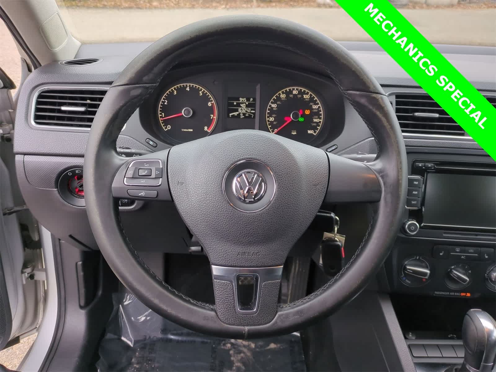 Thumbnail: 2011 Volkswagen Jetta - 22