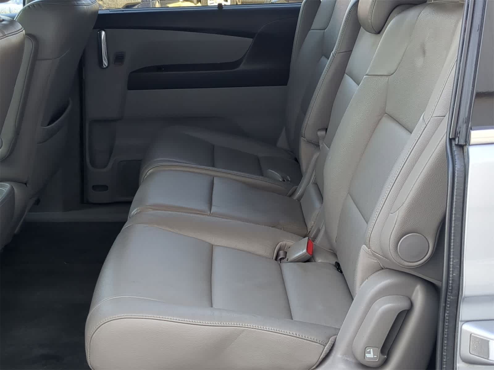 Thumbnail: 2016 Honda Odyssey - 26